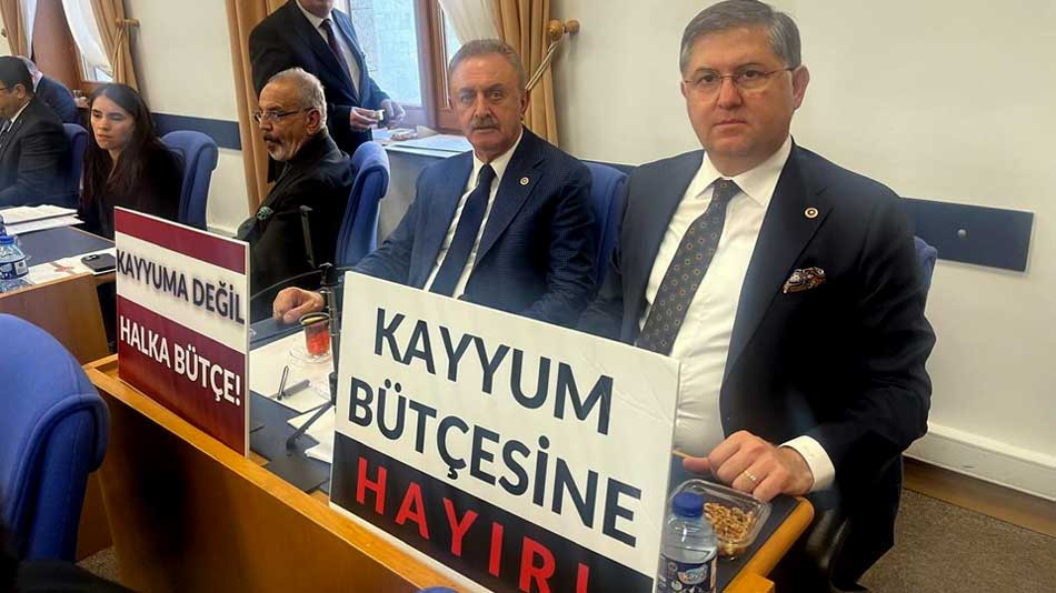 İŞTE CHP KOCAELİ'NİN HAYIRCI MİLLETVEKİLLERİ 